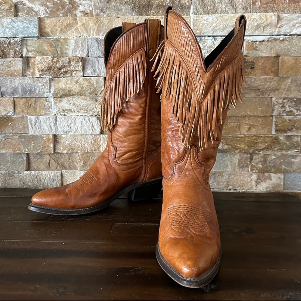 Laredo Tan Fringe Boots Size 6
